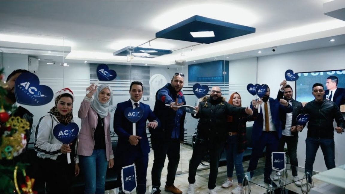 تهنئة خاصةبالسنة الجديدة من القسم العربي بشركة ACY